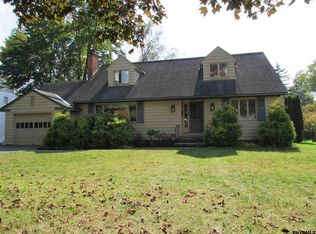 4 Norge Rd, Delmar, NY 12054