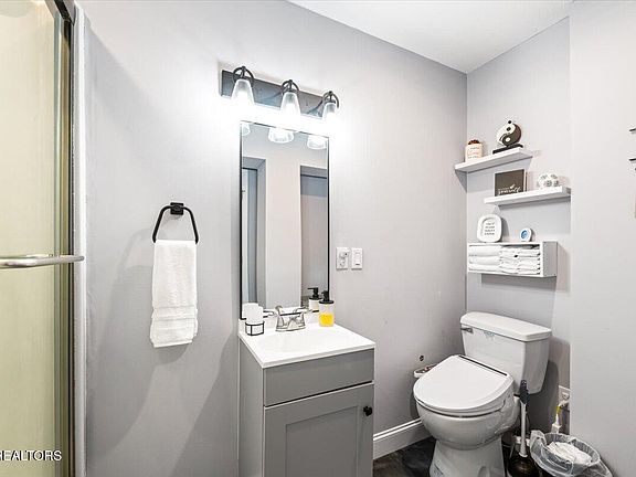 41st image of this home