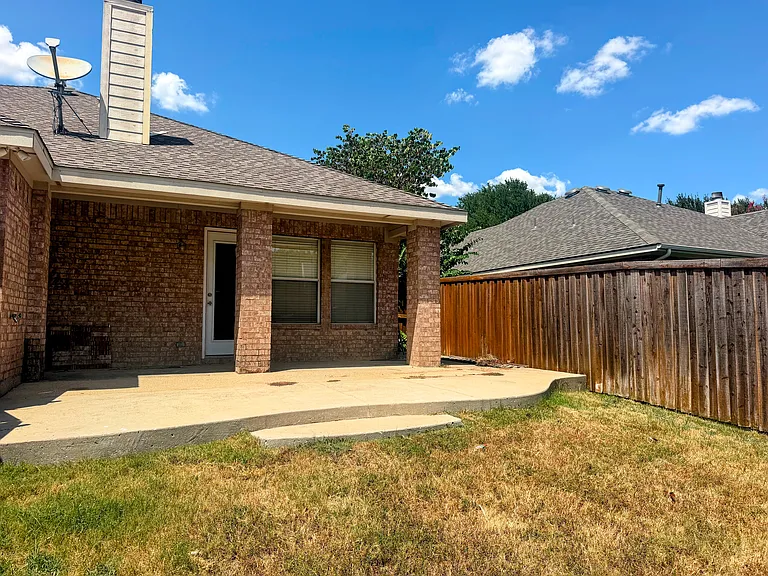 11521 Blanchard Dr — Photo 18