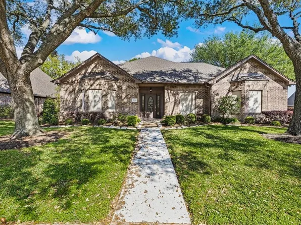 3931 Bolivia Dr, Pasadena, TX 77504