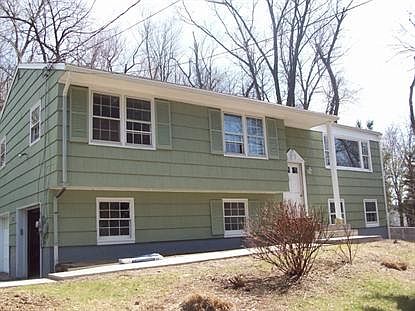 1st image of 35 Circle Dr