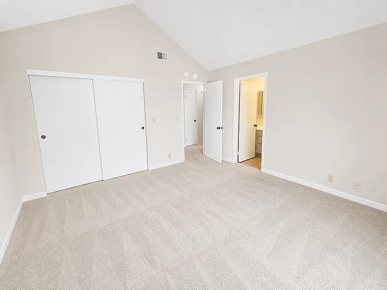 39015 Walnut Ter — Photo 9