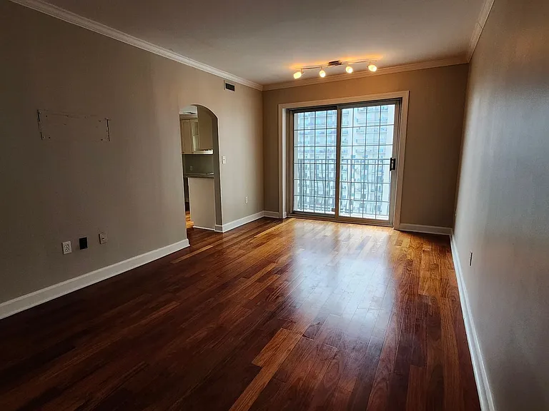 199 14th St NE #1105 — Photo 6