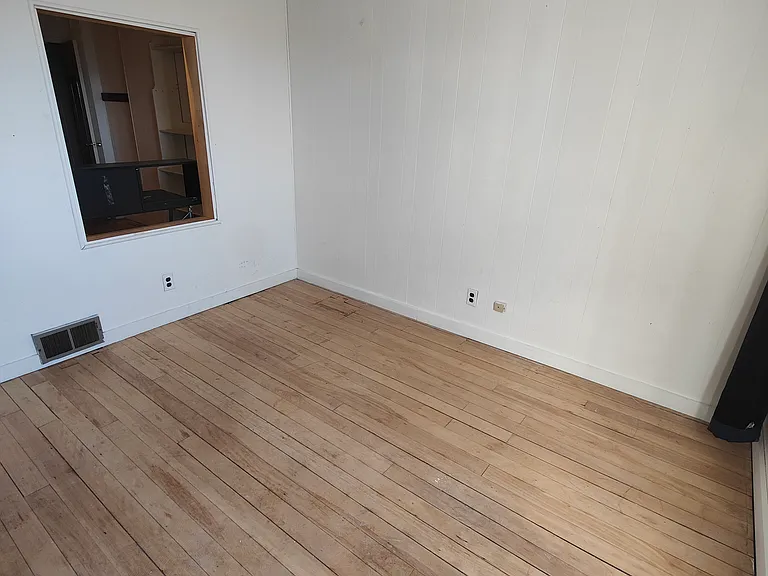 115 Main St #6 — Photo 12