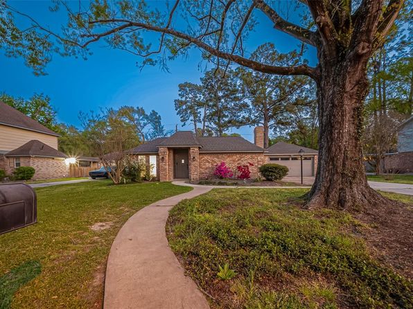 Property image for 4815 El Salvador Dr, Houston, TX 77066