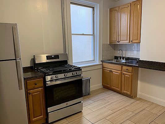 1st image of 25-71 31st St #17