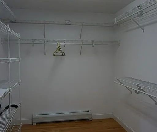 walkin closet for master bedroom