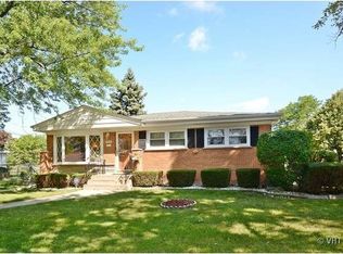 7500 Beckwith Rd, Morton Grove, IL 60053