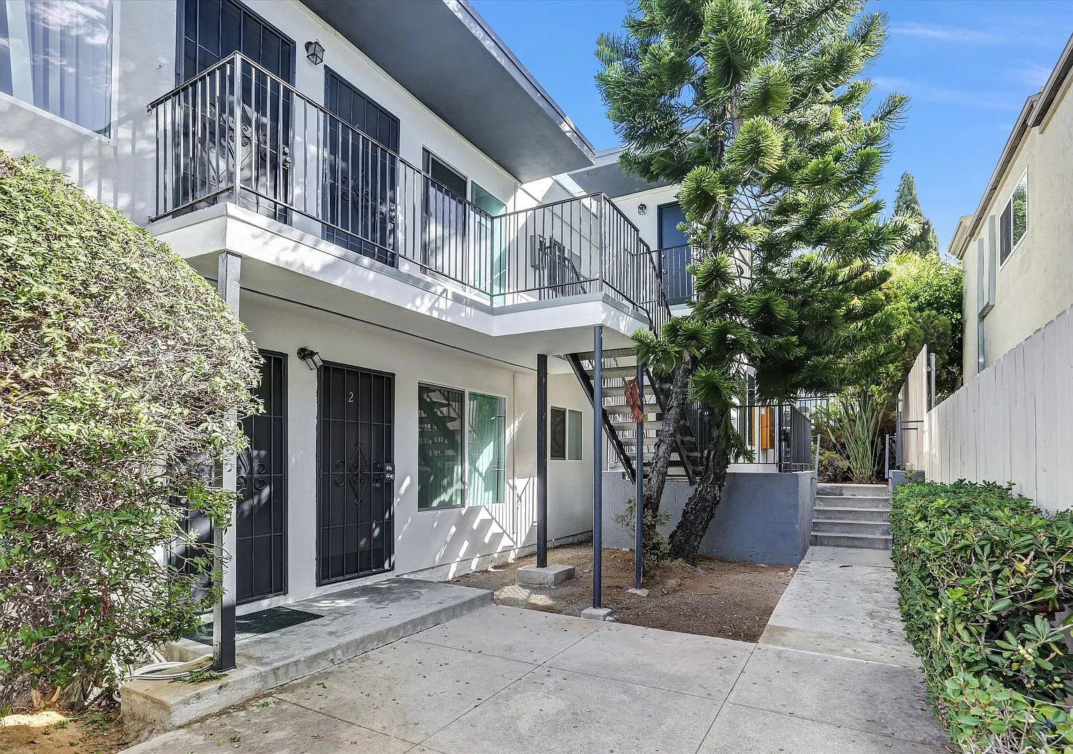 4160 Hamilton Street — Photo 1