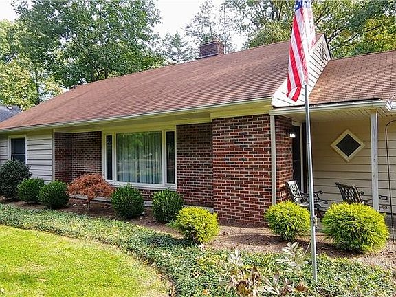 2nd image of 4889 E Park Dr