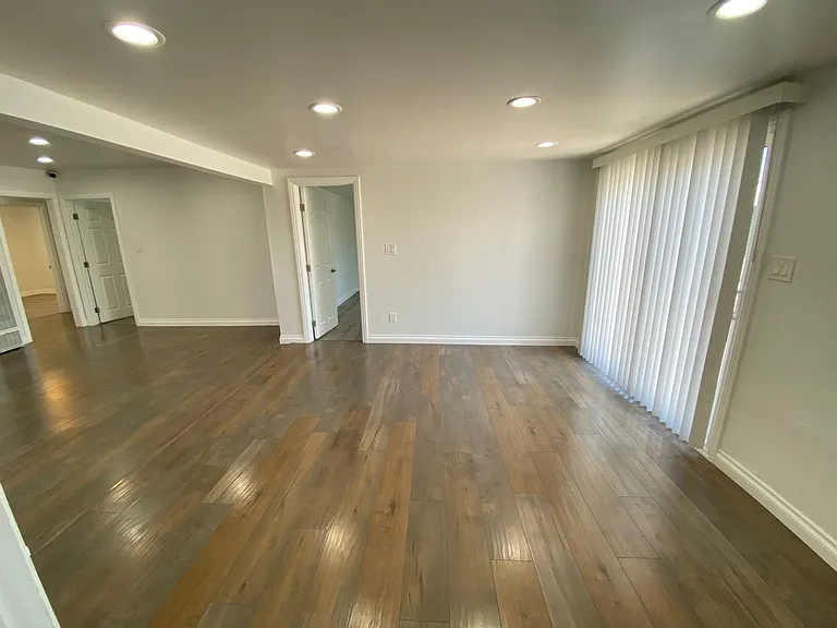 15522 Claretta Ave — Photo 11