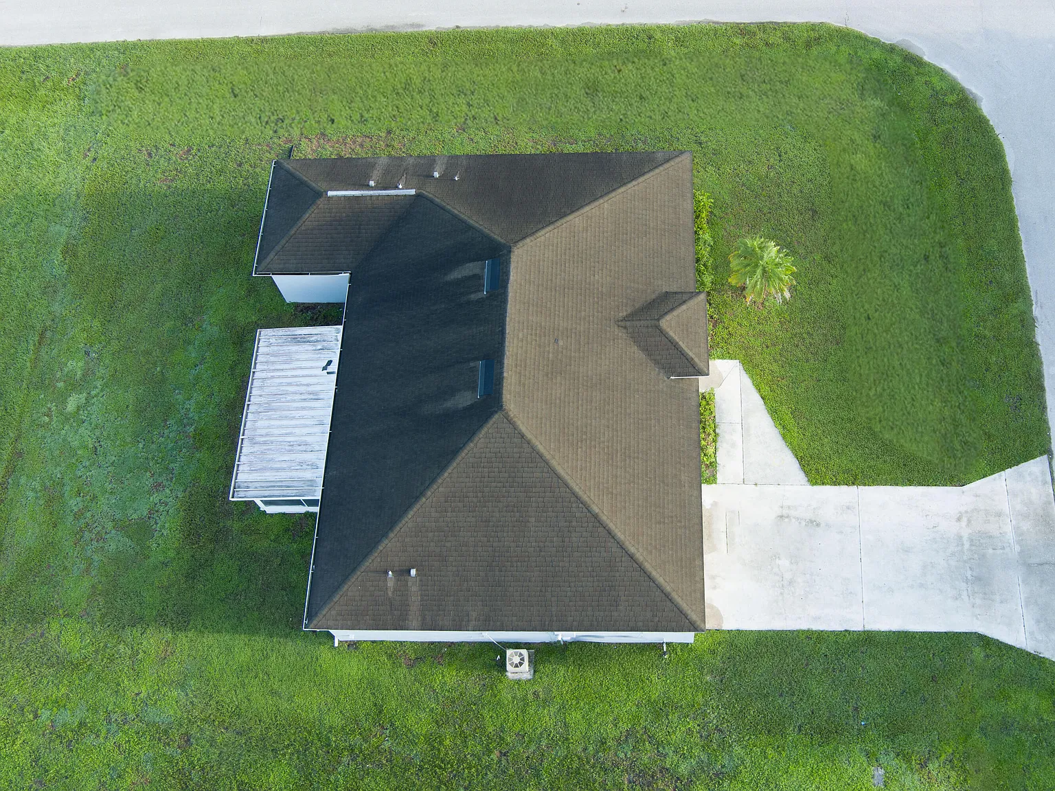 4 bed, 2.0 bath, 1788 sqft, $2,200 — Photo 4
