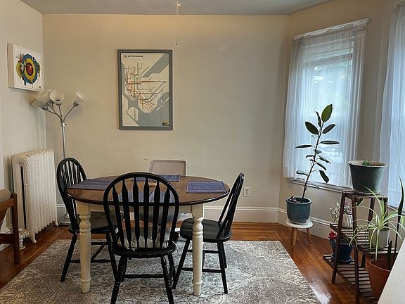 4th image of 45-47 Pearson Ave