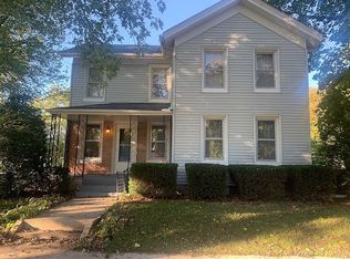 225 E South St, Franklin Grove, IL 61031