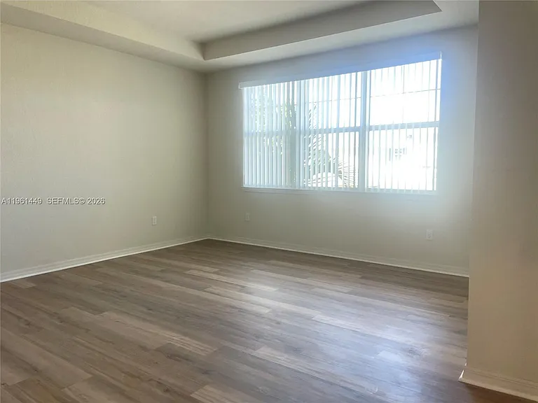 5060 Eucalyptus Dr #2 — Photo 42