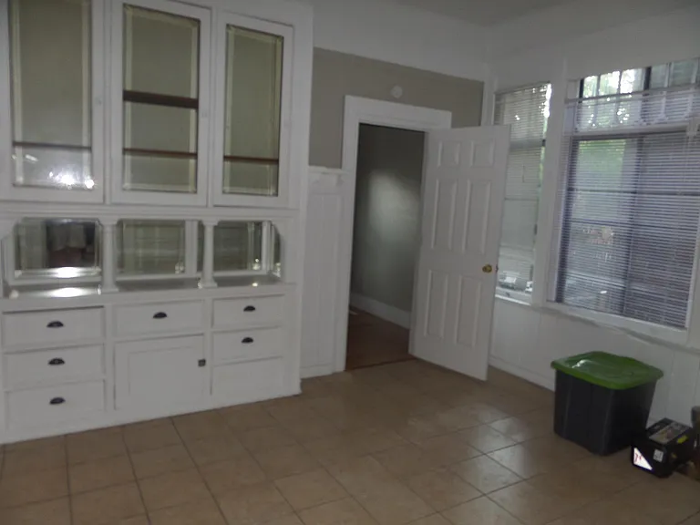 2975 N Bremen St — Photo 10
