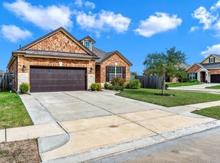 3601 Bartlett Way Dr, Pearland, TX 77581