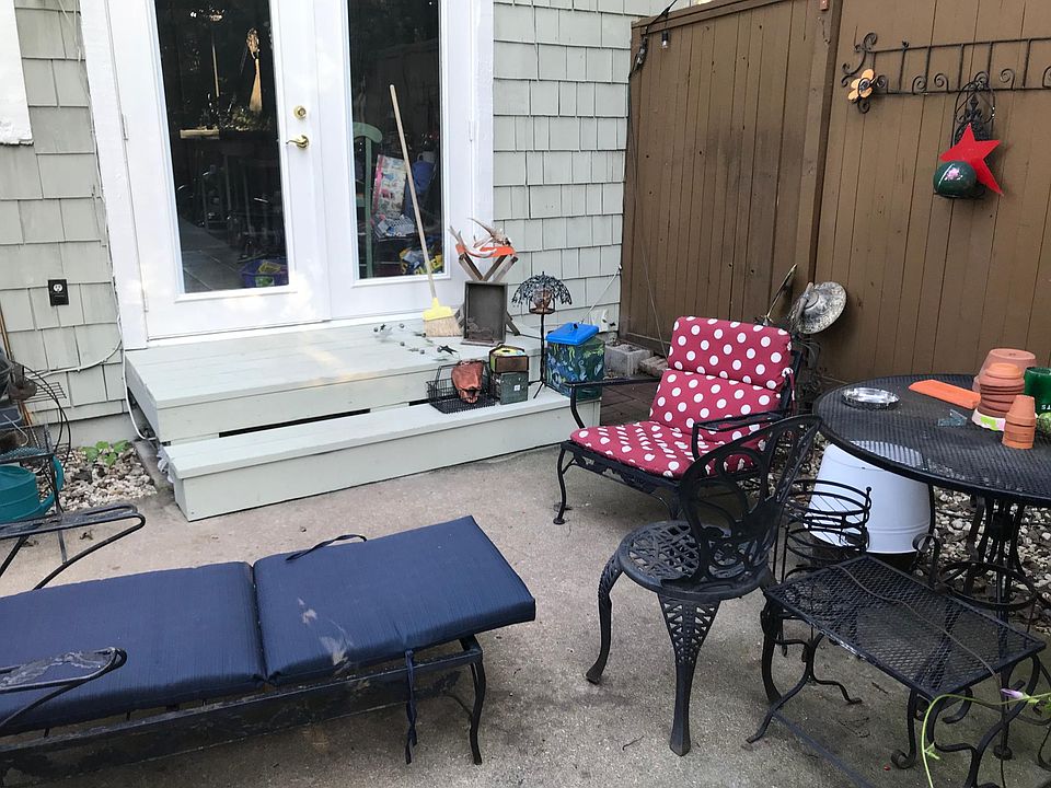 2nd image of 12314 W 79th Ter
