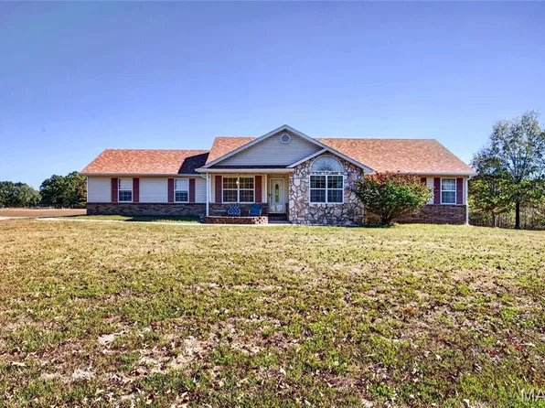 25350 Hideaway Ln, Lebanon, MO 65536