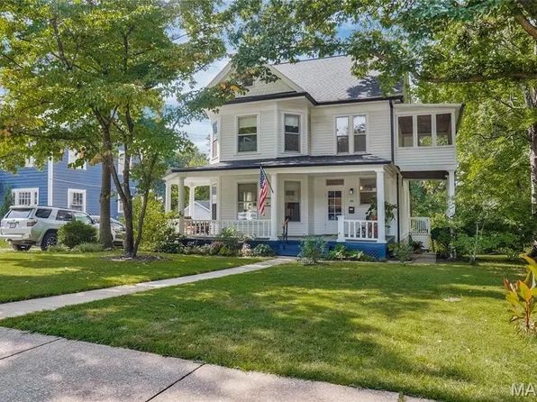 39 Marshall Pl, Saint Louis, MO 63119