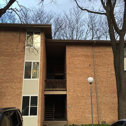1st image of 5807 Oakwood Dr APT F