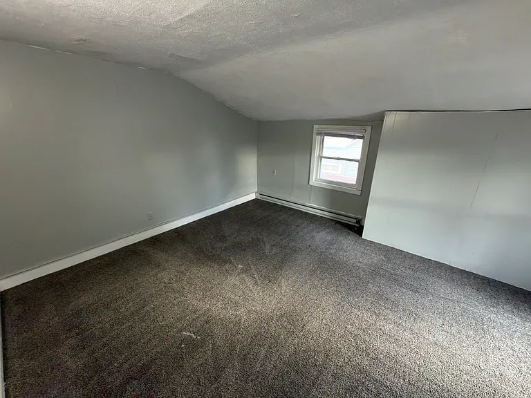 304 E Main St #3 — Photo 14