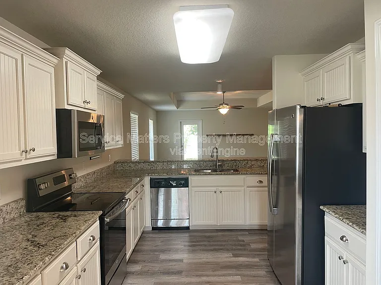 4170 Roosevelt Way — Photo 6