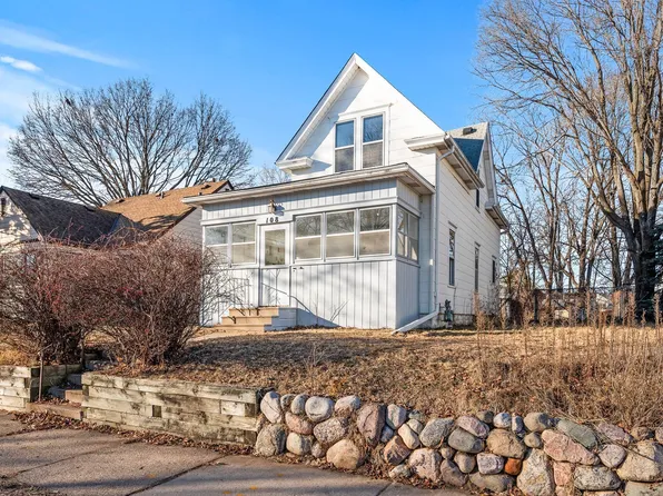 108 8th Ave S, South Saint Paul, MN 55075