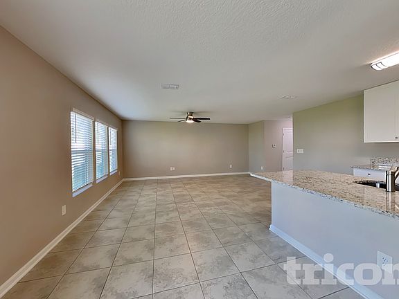 3rd image of 56 Raphael Ln