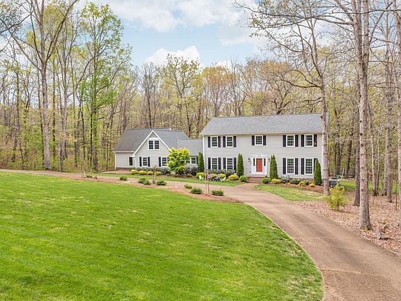 2320_Wood_Sorrell_Ln_002