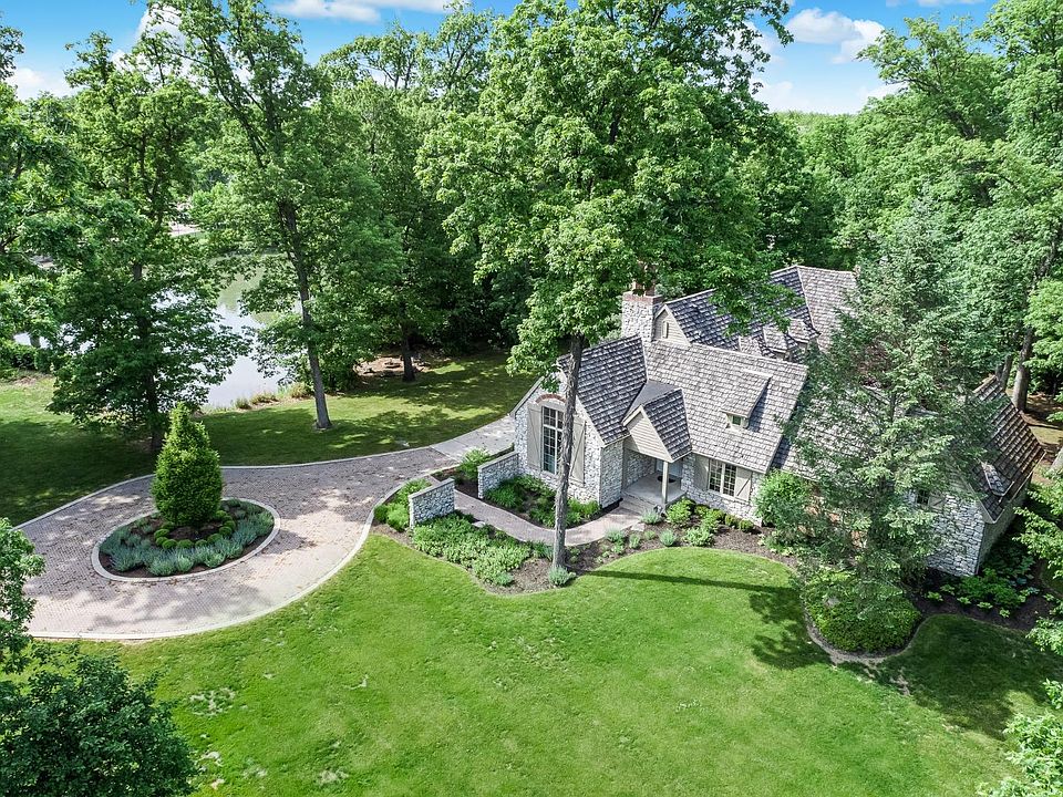 910 Whitehall Dr, Crown Point, IN 46307 MLS 526826 Zillow