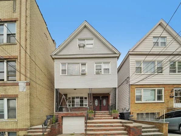 723 Kennedy Blvd, Bayonne City, NJ 07002