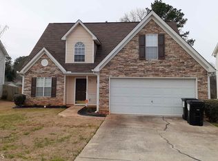 5720 Colonnade Dr, Rex, GA 30273