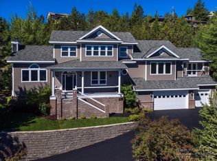3017 NW Colonial Dr, Bend, OR 97703