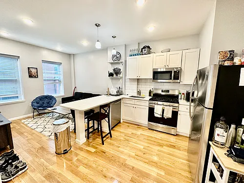 2 Baldwin Pl #2R Photo 1 2 Baldwin Pl #2R Photo 1