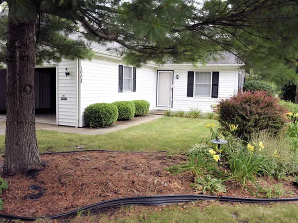 1008 W State St, Jacksonville, IL 62650