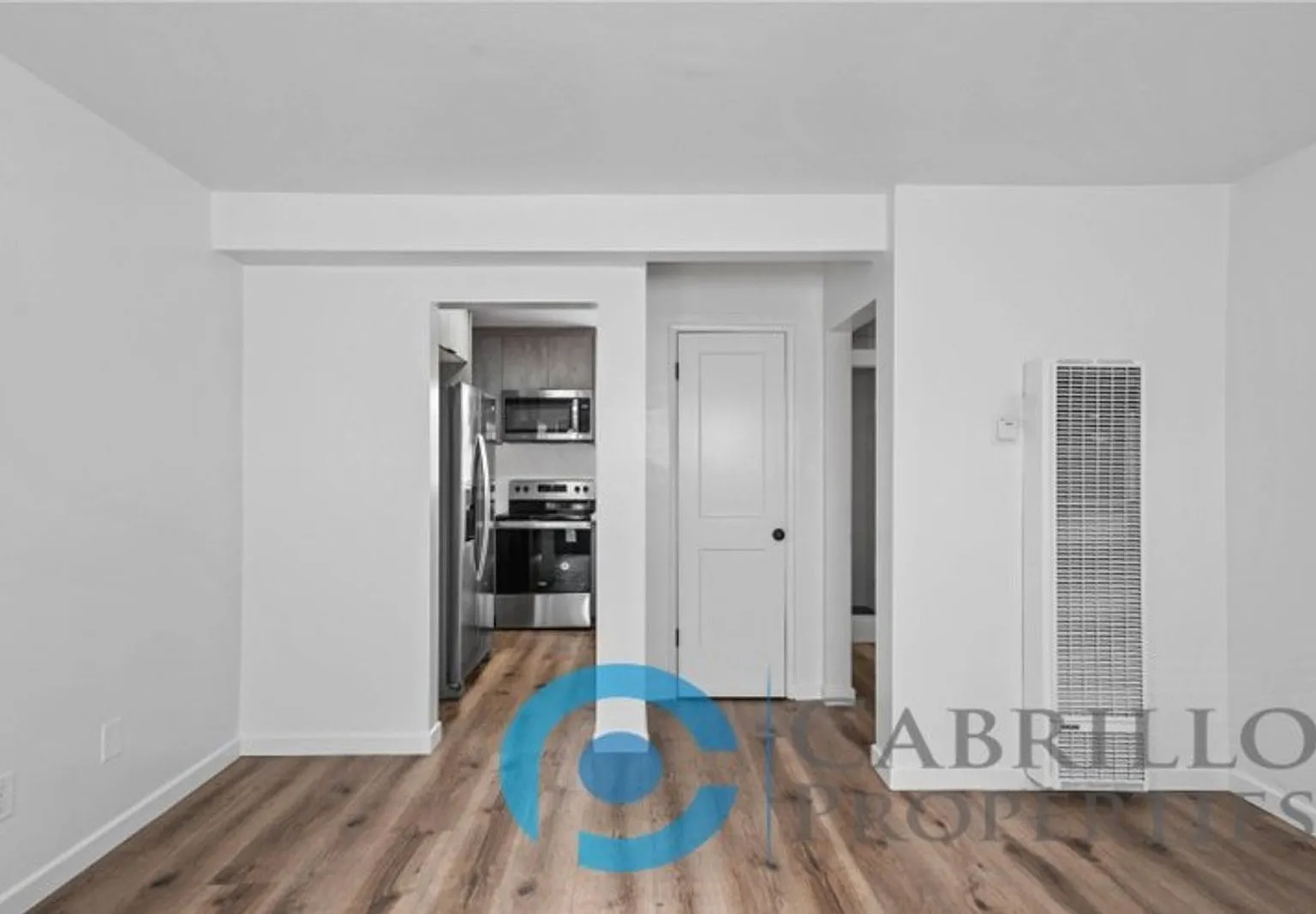 Studio, 1.0 bath, 450 sqft, $1,950 — Photo 2