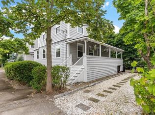 126 Samoset Ave, Hull, MA 02045