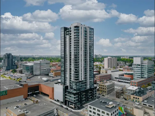 60 Charles St W, Kitchener, ON