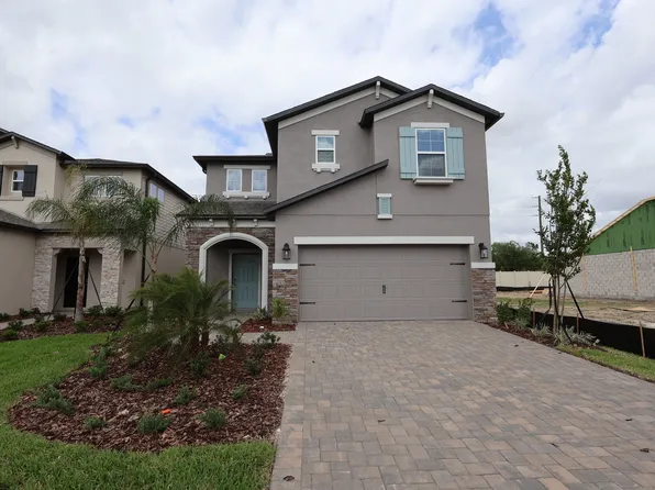 3373 Fall Harvest Dr, Zephyrhills, FL 33540