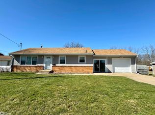 1013 Cook St, Burlington, IA 52601