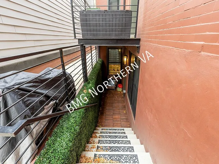 2829 13th St NW #1 — Photo 28