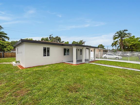 5th image of 3260 NW 95th Ter