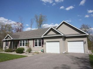6836 Coon Lake Rd, Rhinelander, WI 54501