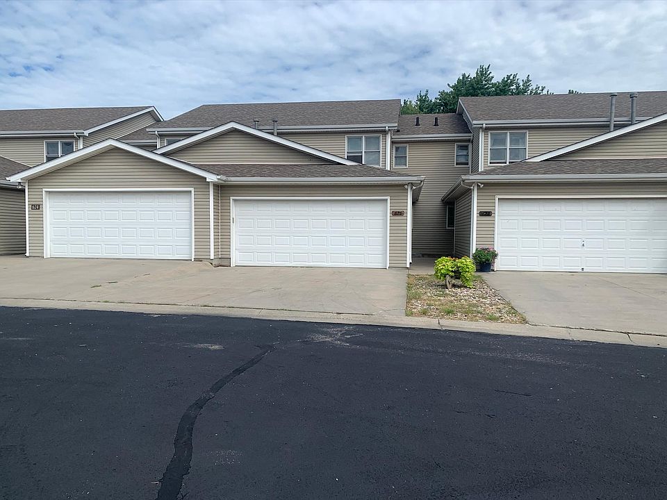 1st image of 626 Lakeside Dr