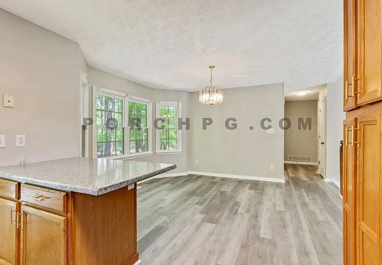 223 Sterling Trl — Photo 9