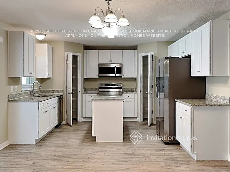 1754 Cornerview Ln — Photo 9