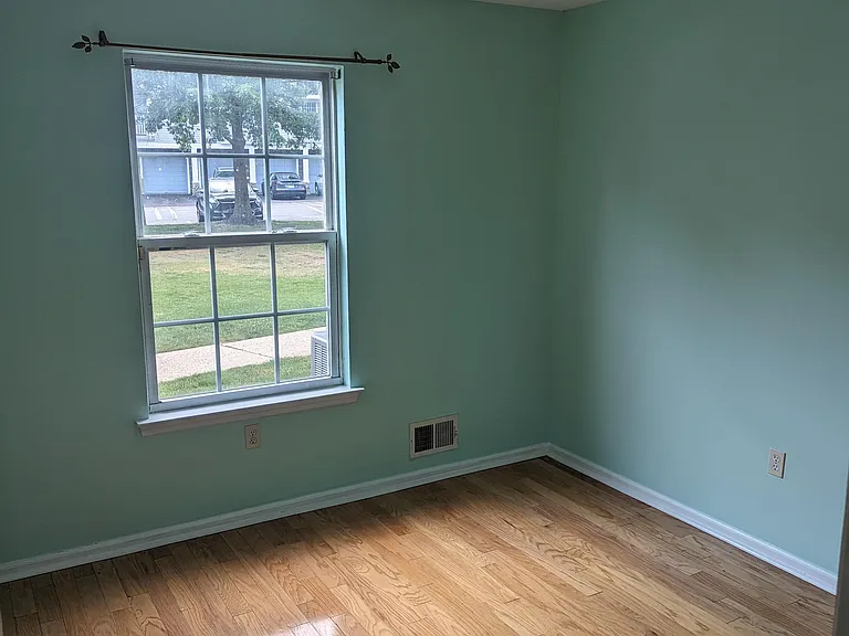 125 Inverness Dr — Photo 6