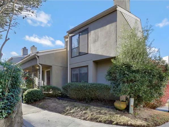 1725 Woodcliff Dr NE, Atlanta, GA 30329