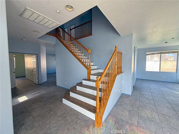 4th image of 7565 Blue Mist Ct
